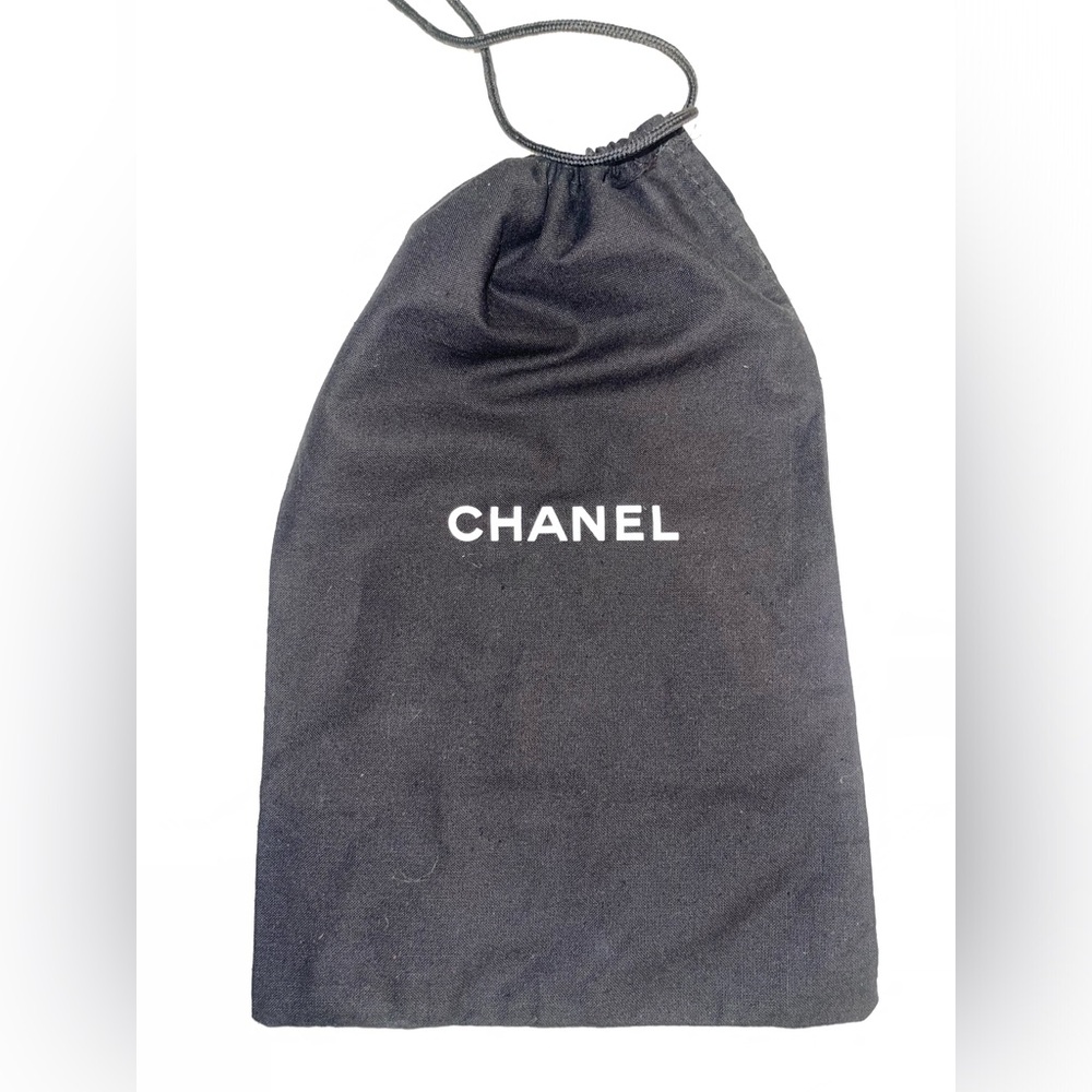 Authentic Chanel drawstring dust bag black and white